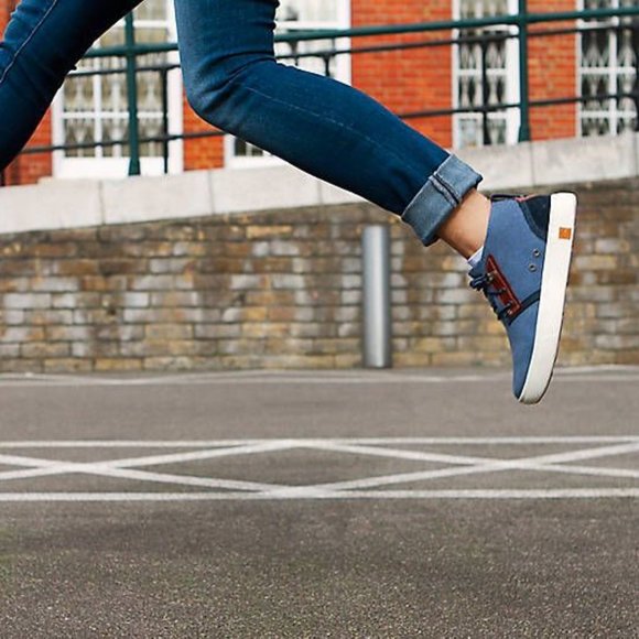 Timberland Shoes - Timberland Sensorflex Canvas Chukka